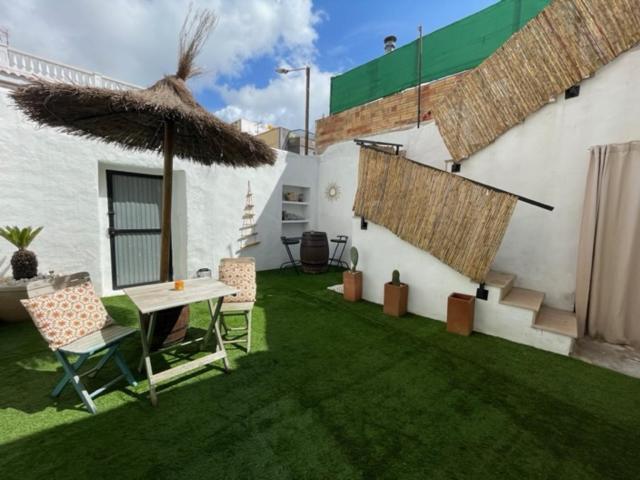 Lo Pati Del Iaio Sant Carles De La Rapita